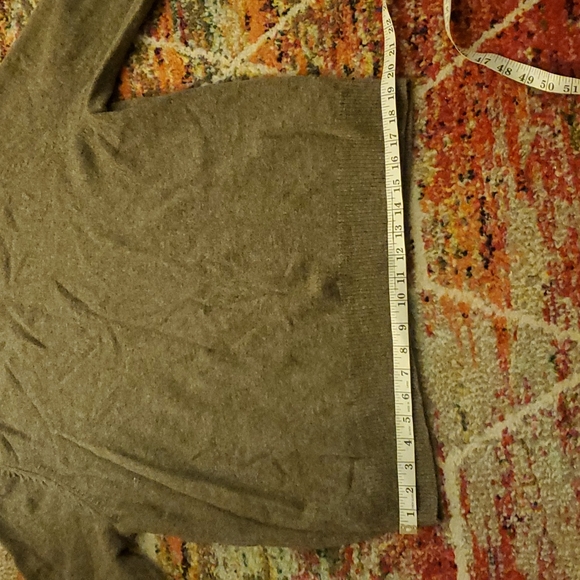 J Crew Factory Lambswool Sweater - Picture 8 of 9